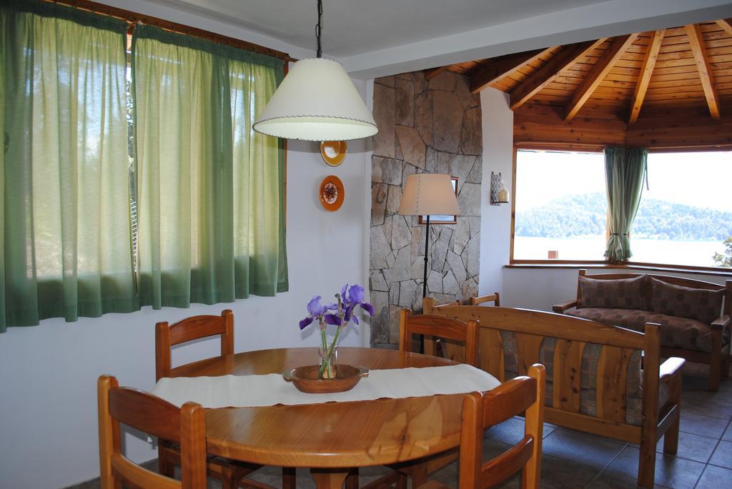 סן קרלוס דה ברילוצ'ה Alun Bungalows Apart מראה חיצוני תמונה