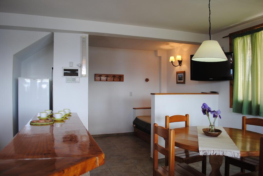 סן קרלוס דה ברילוצ'ה Alun Bungalows Apart מראה חיצוני תמונה